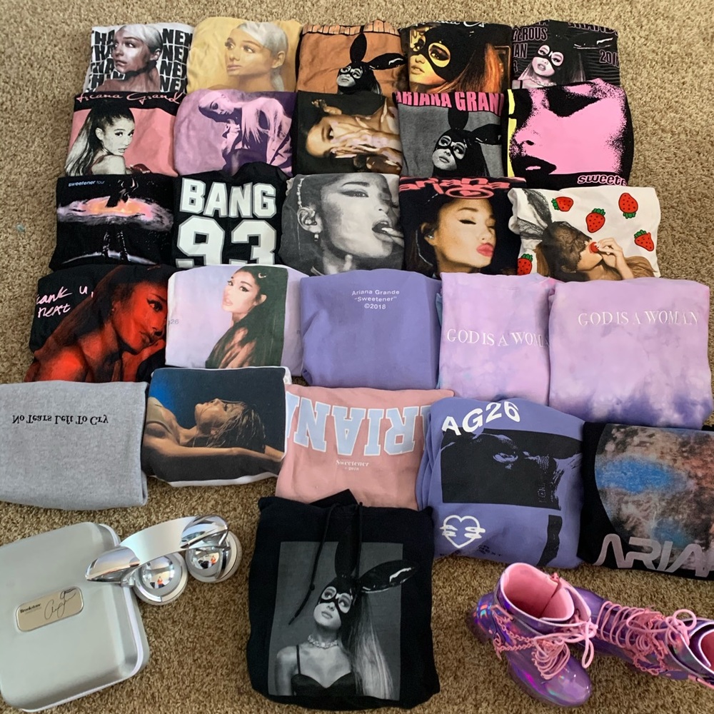 Ariana grande merch